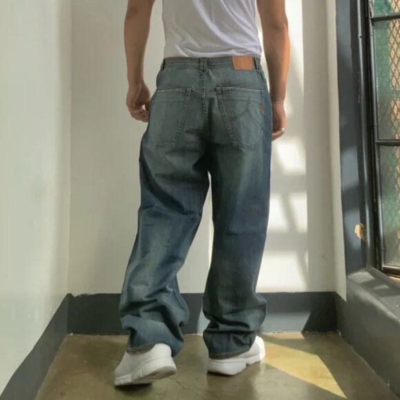 Men’s Rocawear Mid Blue Blast Denim Pants NWT